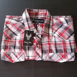 Hawk’s Bay Short Sleeve Pearl Snaps Western Shirt